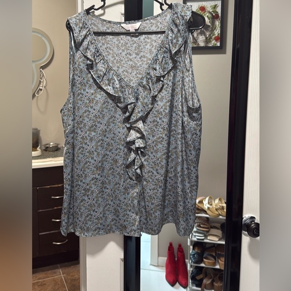 XXL LC flower grey top - Picture 1 of 1